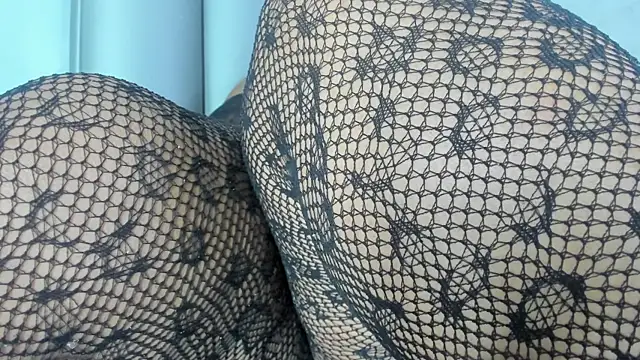 Golden_kiss23 webcam