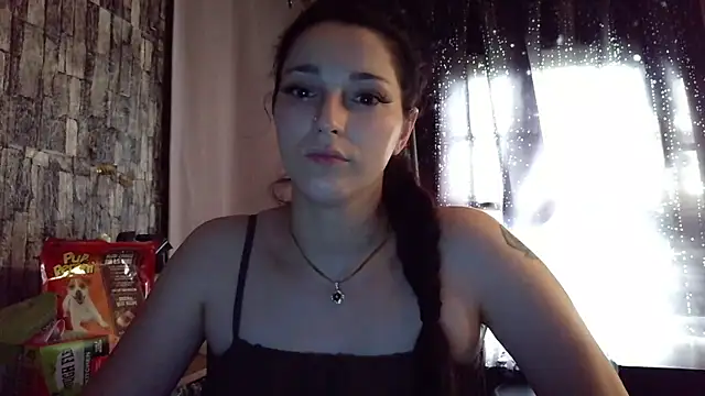 Ellara- webcam
