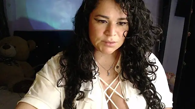 ANGELIQUE_KLANE webcam