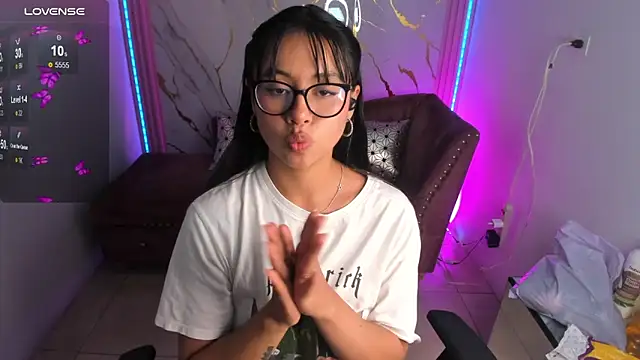 Nasha_abby webcam