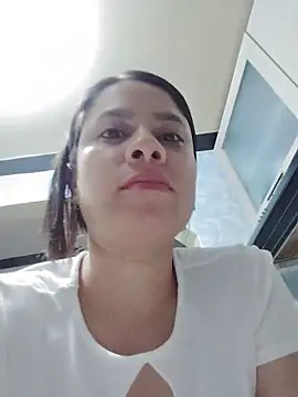 nicol_alvarez1 - Nicol_Alvarez1's free webcam - UK Sex Cams