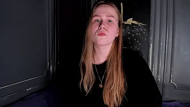Watch stacy_moorex live on EroticFlix - High definition streams