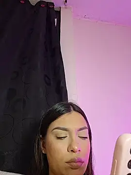 AmaiaSalvatore webcam
