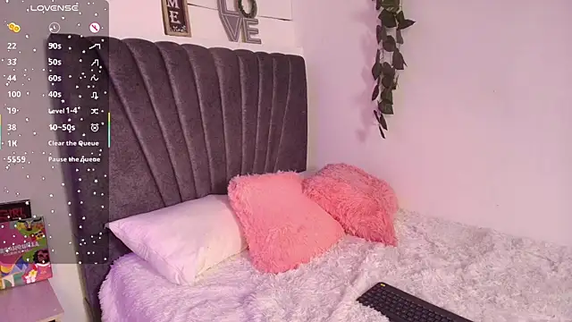 miaoconell webcam