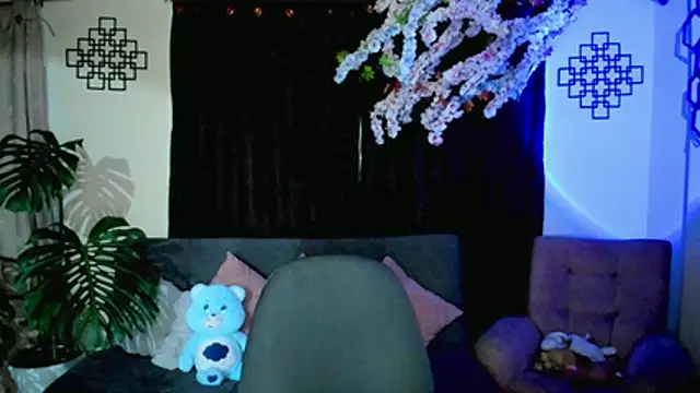 linda_zaam83866 webcam