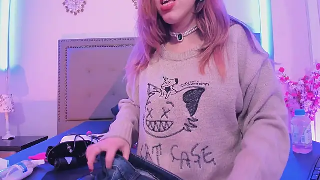 angeliquegirard (F young) - control fuck machine 5 minutes
