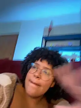 99_Lilith webcam
