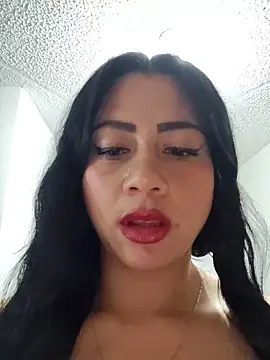 Watch Girl_kataleya10 live on EroticFlix - High definition streams
