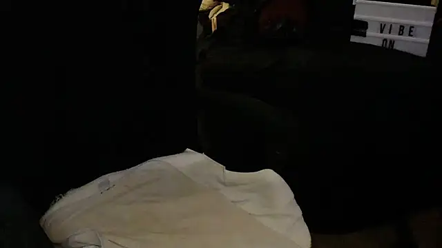 angecornuXO webcam
