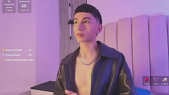 lian_cameron (M twink) - cum shot