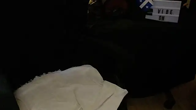 angecornuXO webcam