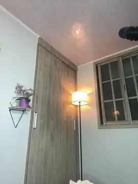 vanesa_novvoa (T milf) - Show  Spit Cock hard delicious😈😈