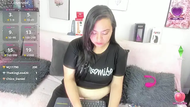Lele_669 webcam