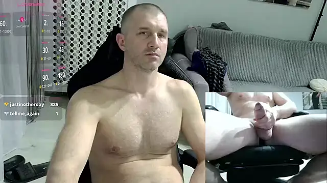 Succubus5879 webcam