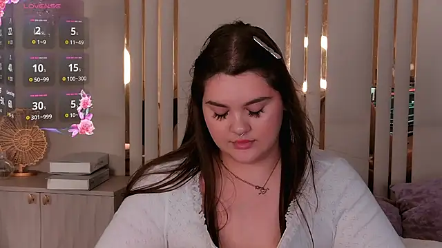 EmilyHyde webcam