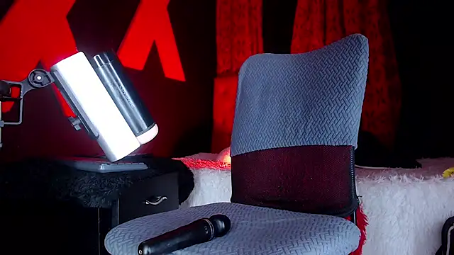 abrilbigcock webcam