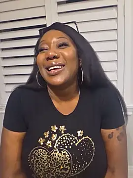 Watch Cherishcherrysha live on EroticFlix - High definition streams