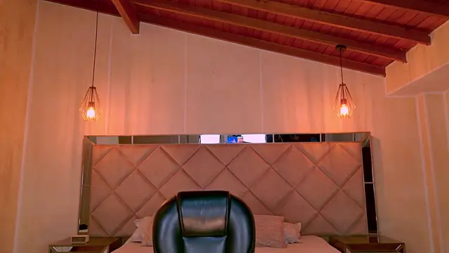 Watch AgathaKondo_ live on EroticFlix - High definition streams