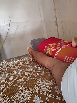 INDIAN_CHEESY-BOSS live cam on StripChat
