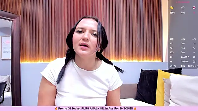 _EmilyJireh_ webcam