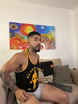 Ezzio_Scolaro webcam