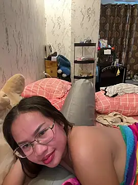 Ponthip webcam