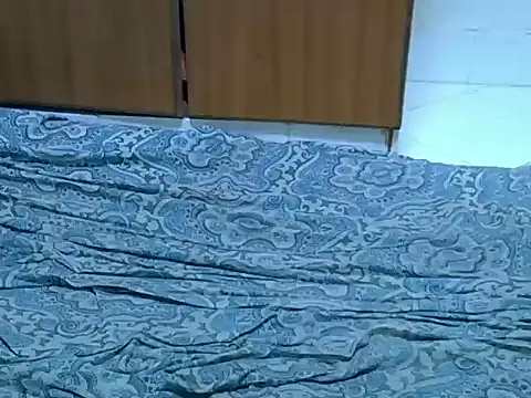icy_pearl webcam