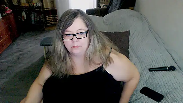 sex2 (F mature) - naked, squirt
