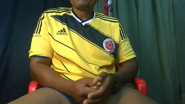 bigblackcock75 (M mature) - Milk ulin goal
