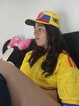 Watch Megan_nica live on EroticFlix - High definition streams