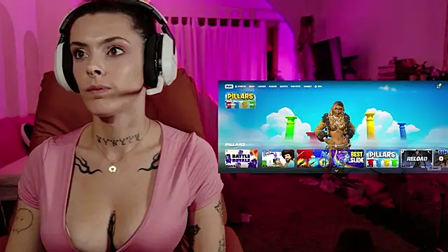 GennaJames webcam