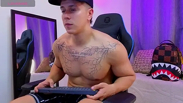 ASHTON_HILS webcam