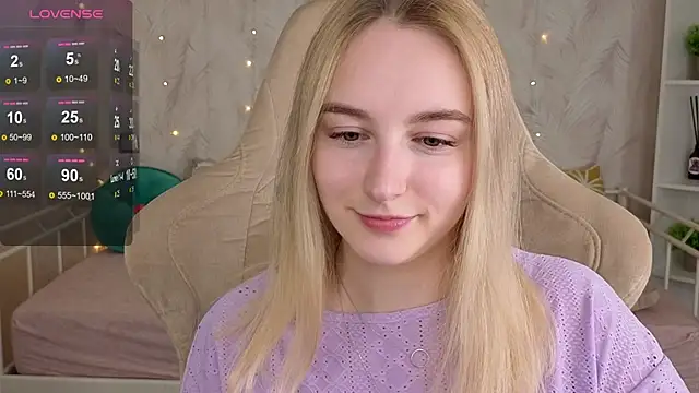 Shy_Polly webcam