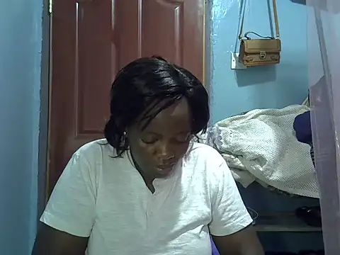 Ebonyceline webcam