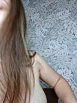 Olivia_OliV webcam