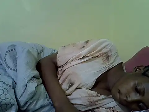 lilmomaa webcam