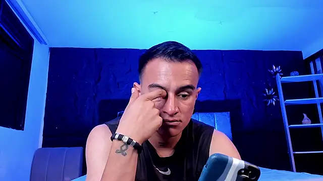 LiamDeep webcam