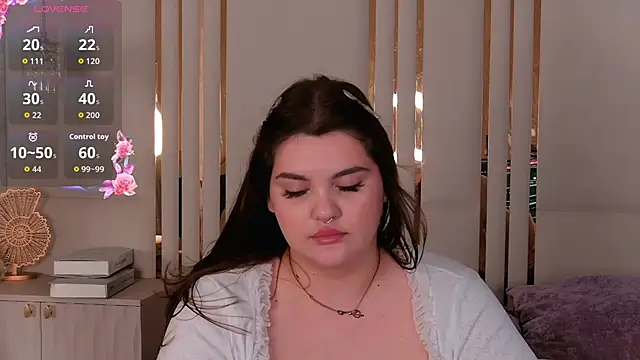 EmilyHyde webcam
