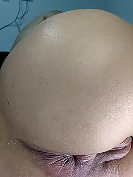 estrella_tasty live cam on StripChat