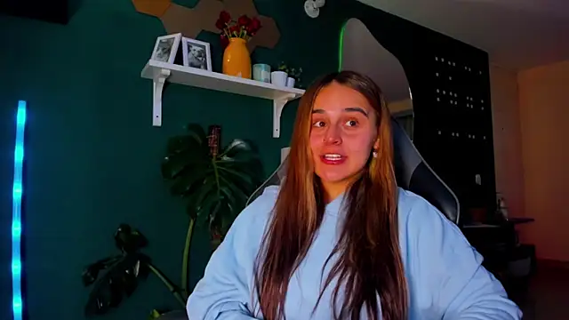 evy_orange1 webcam