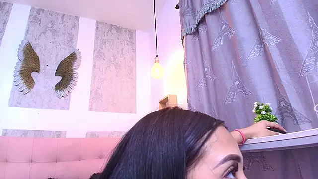 Watch zhamira_21 live on EroticFlix - High definition streams