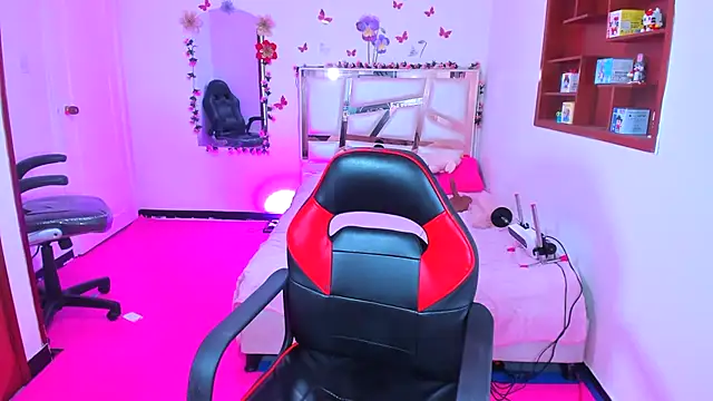 perlabeautiful webcam