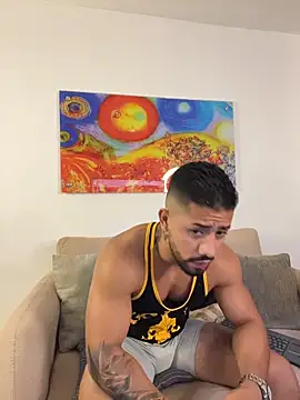 Ezzio_Scolaro webcam