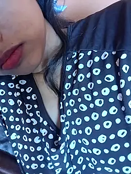 Watch Sexy_Divya__ live on EroticFlix - High definition streams