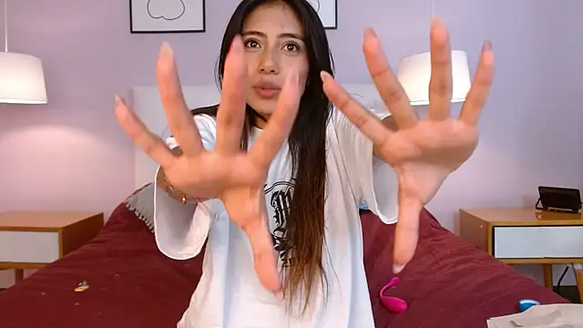 Cataleyaa23 webcam