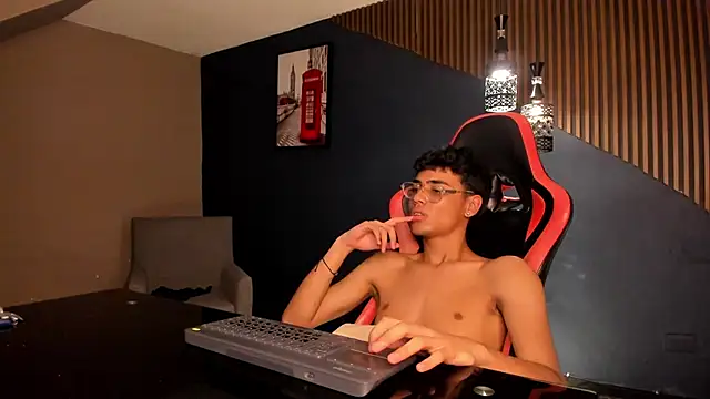DannTaylor webcam