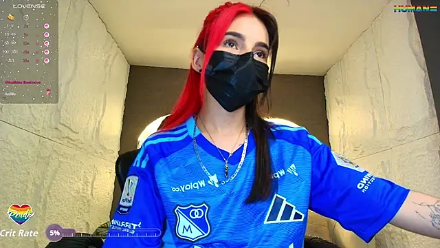 Moon_Red_r webcam