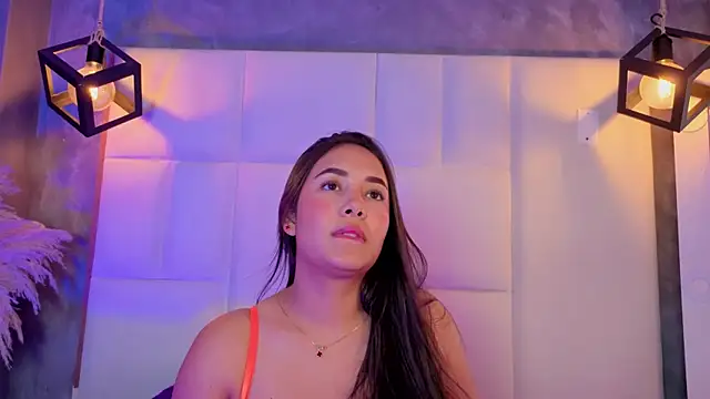Watch Violetta_rose_ live on EroticFlix - High definition streams
