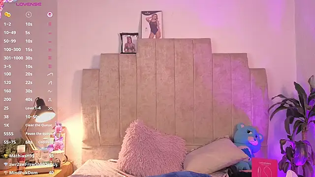 Emilly-hall webcam