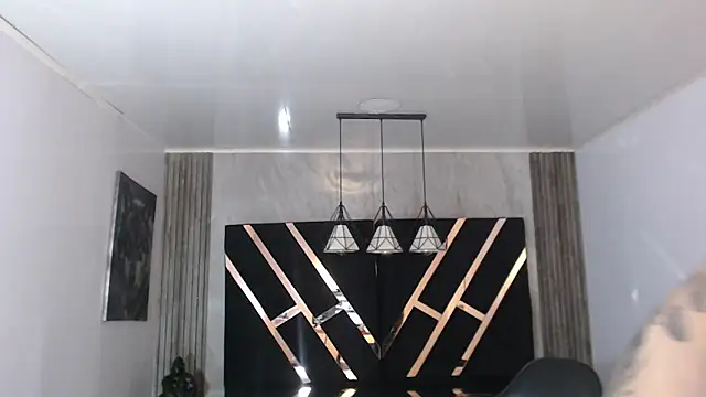 DamiaOshun_ch webcam